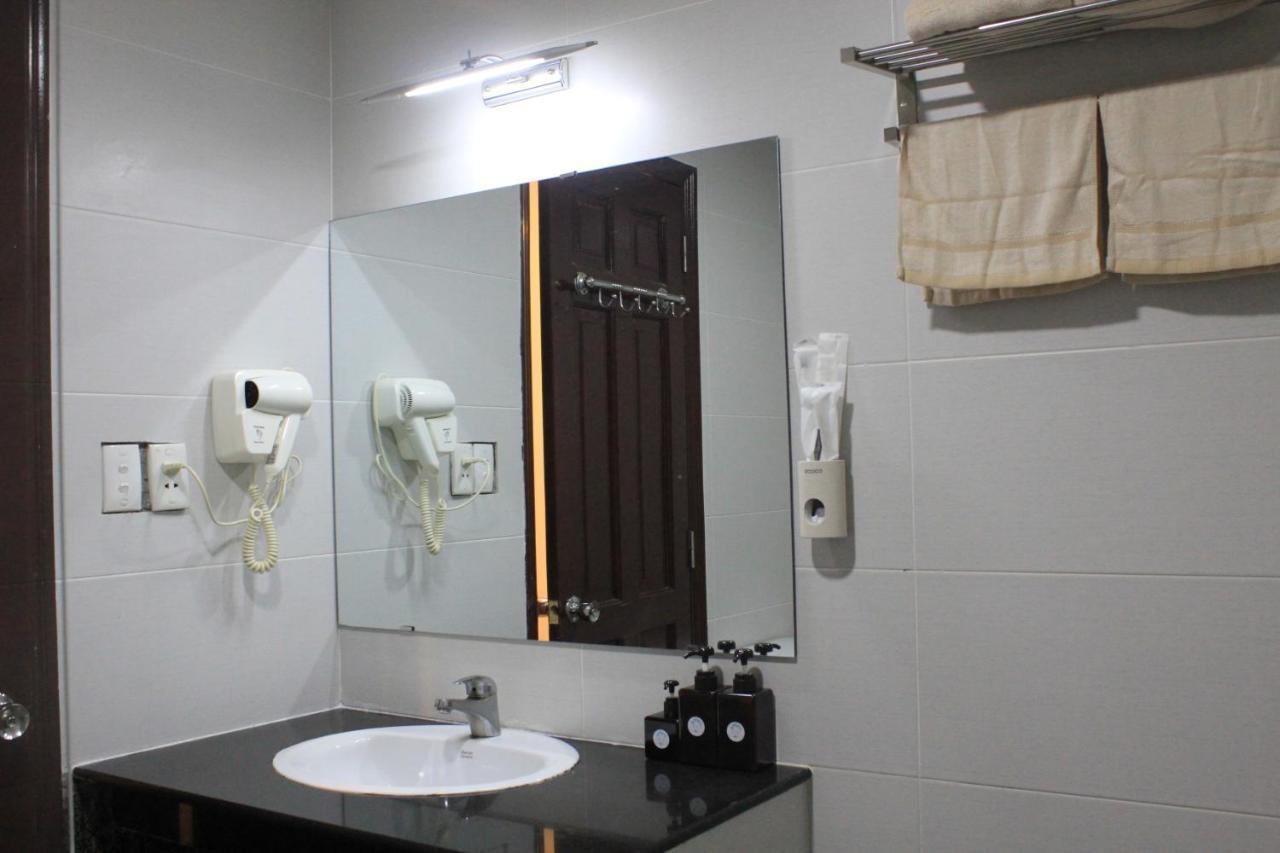 Kiera Hotel โฮจิมินห์ซิตี้ ภายนอก รูปภาพ